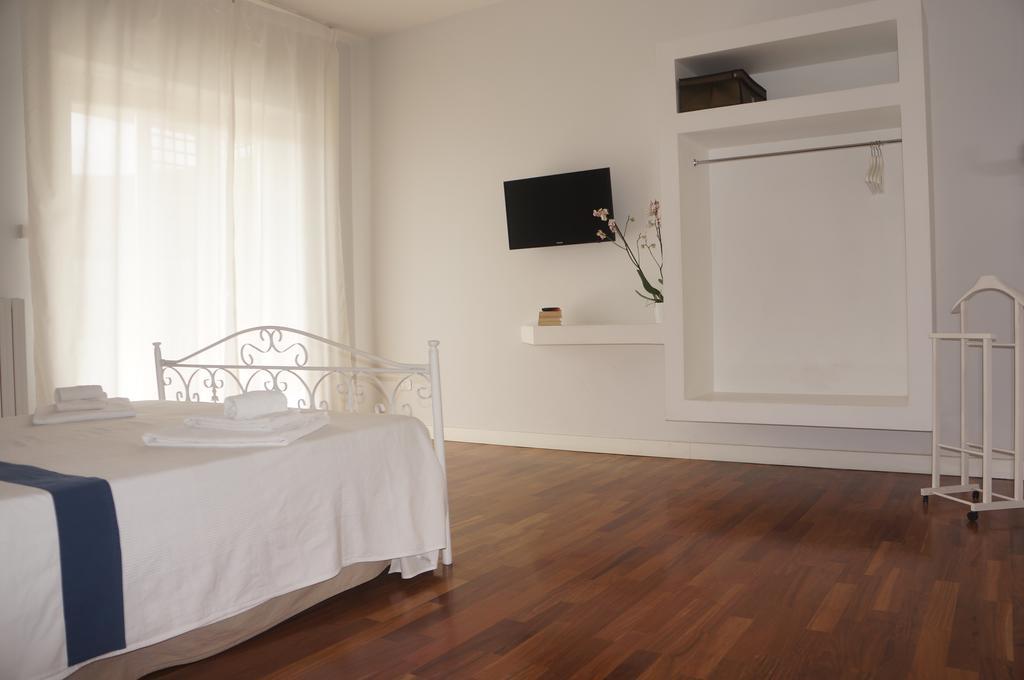 Lullymia Bed and Breakfast Crotone Buitenkant foto