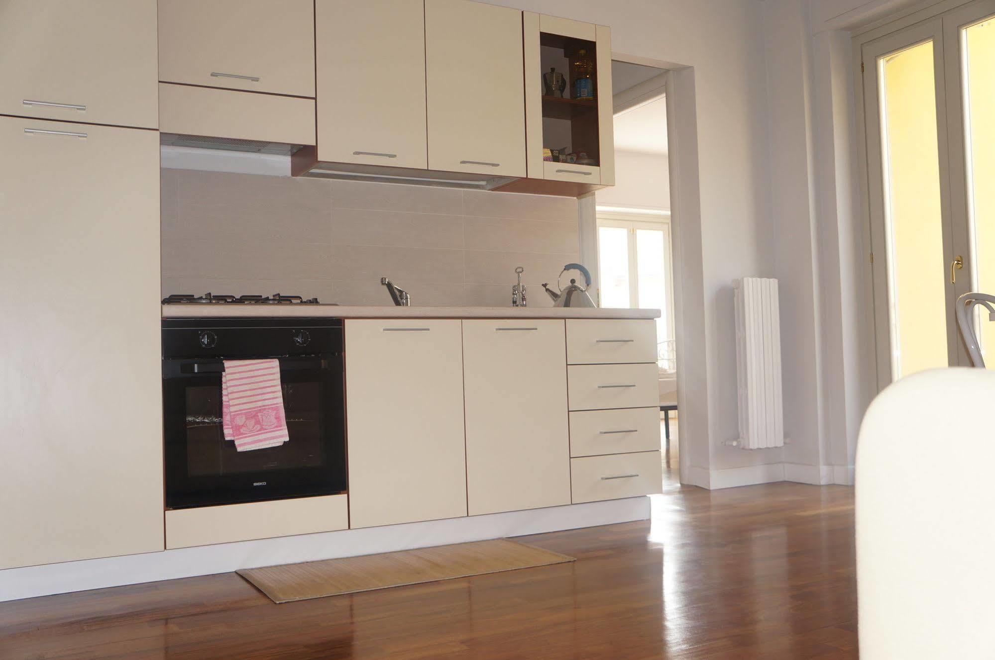 Lullymia Bed and Breakfast Crotone Buitenkant foto