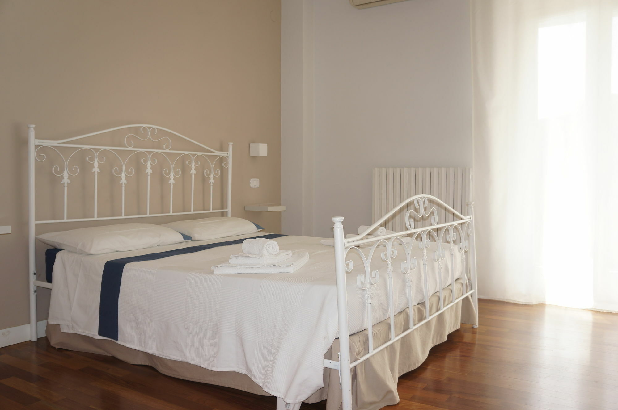 Lullymia Bed and Breakfast Crotone Buitenkant foto
